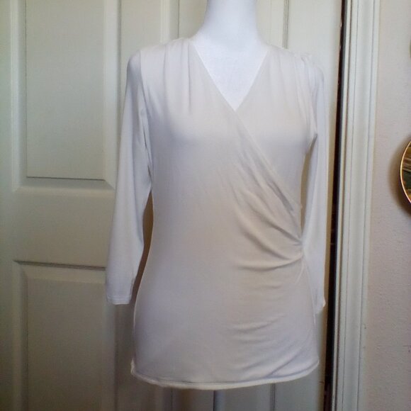 White House / Black Market Top - Picture 1 of 3